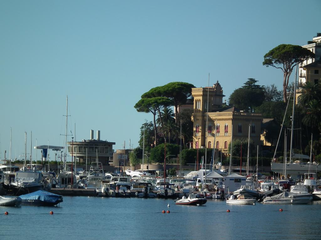 Studio Via Matteotti Rapallo Exterior photo
